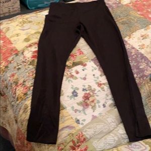 High waisted relaxed fit leggings